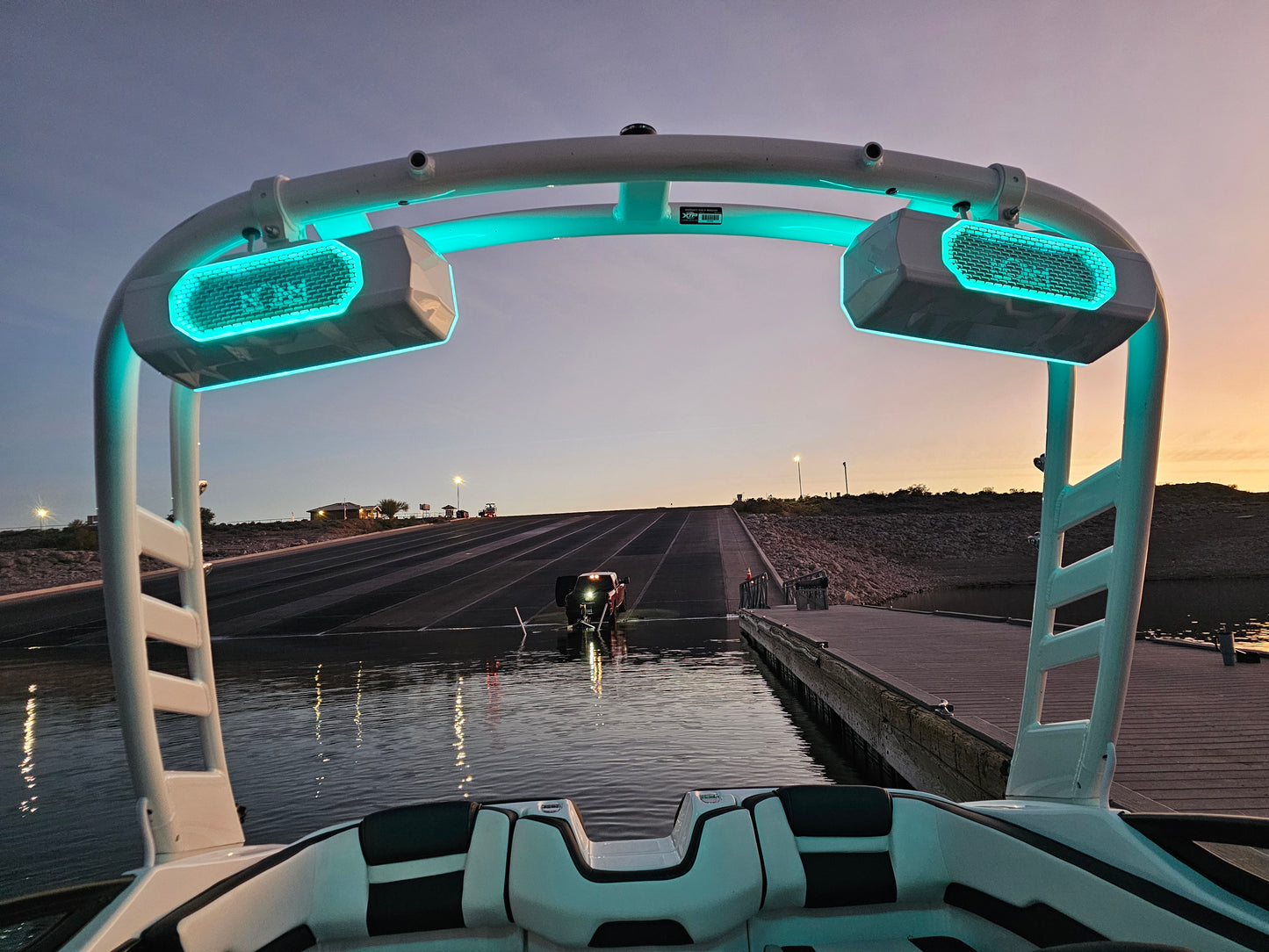 InBar W | Marine Mounts